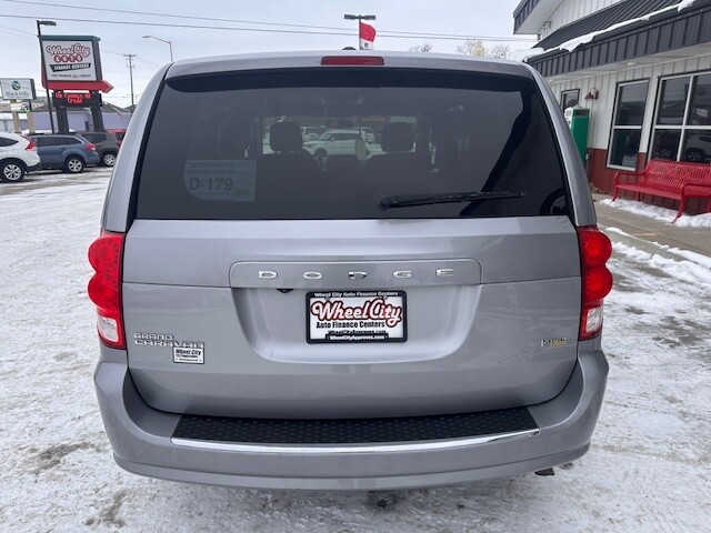 2017 Dodge GRAND CARAVAN SE