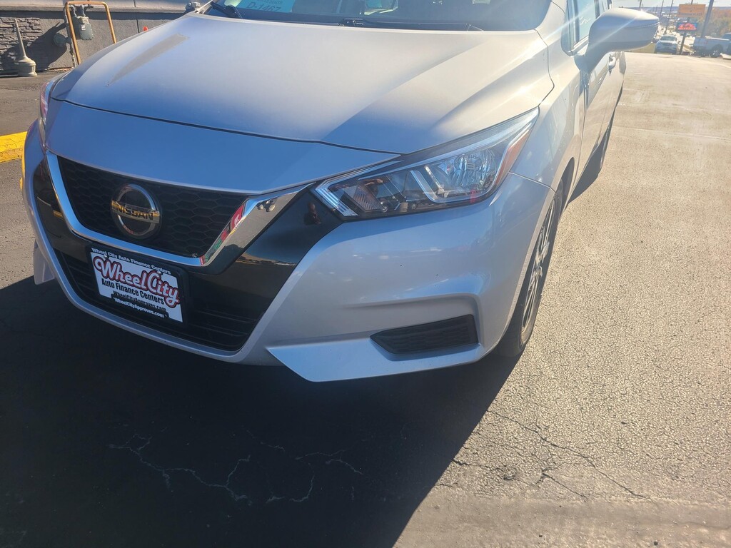 2021 Nissan VERSA SV