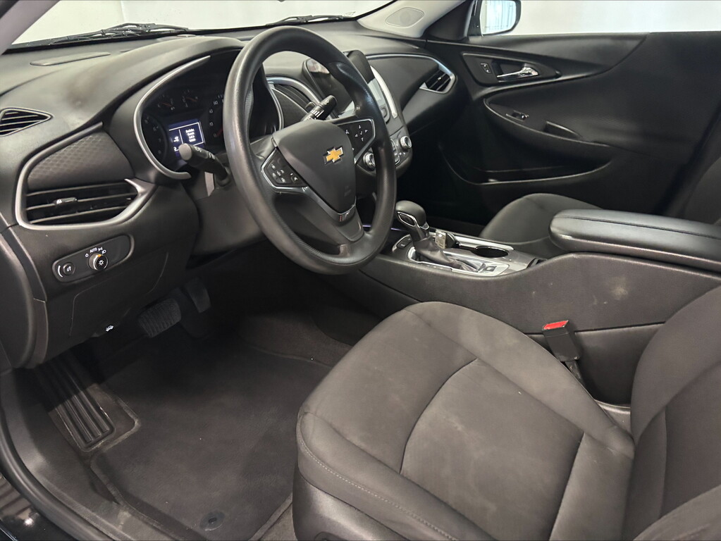 2022 Chevrolet MALIBU LT (1LT)