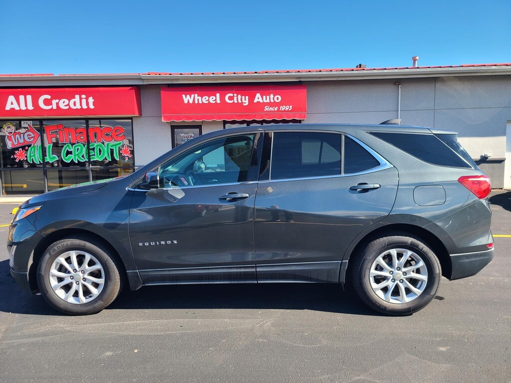 2018 Chevrolet Equinox LT's photo