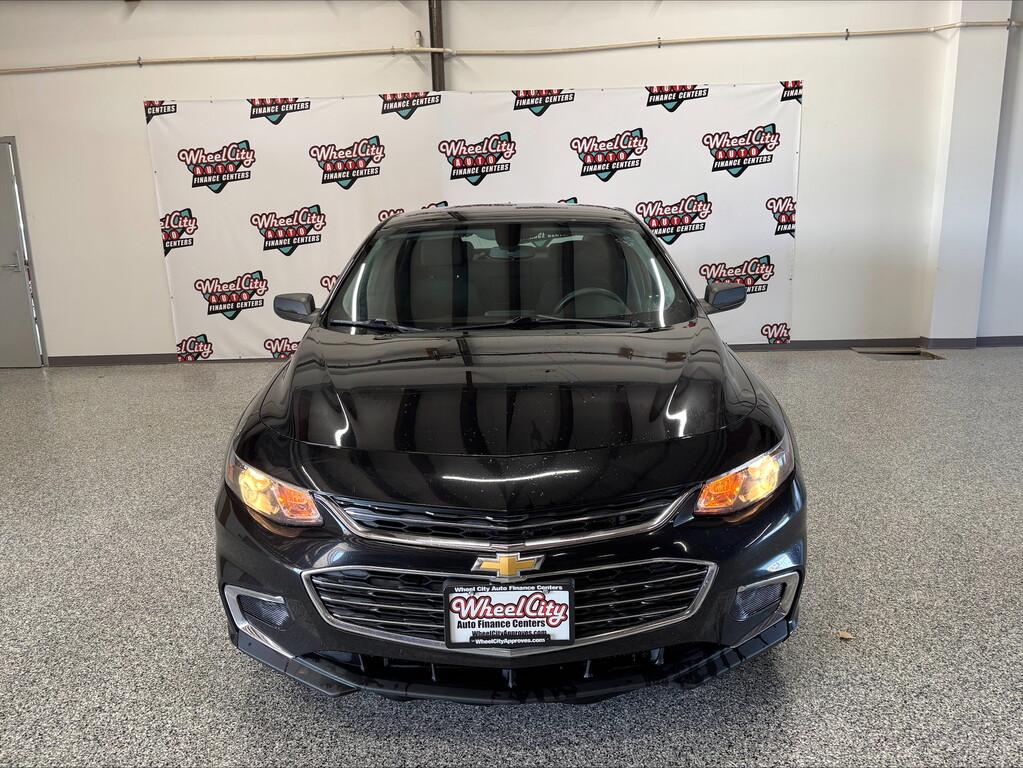 2018 Chevrolet MALIBU LS (1FL)