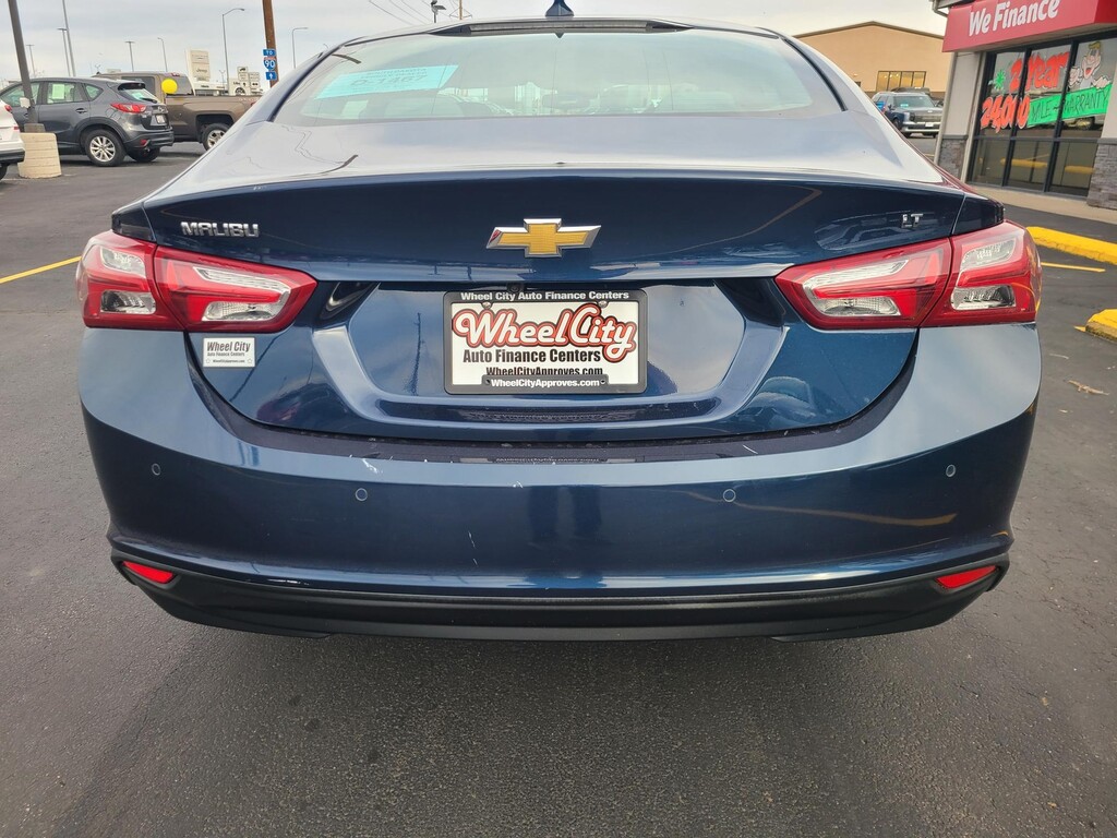 2021 Chevrolet MALIBU LT (1LT)