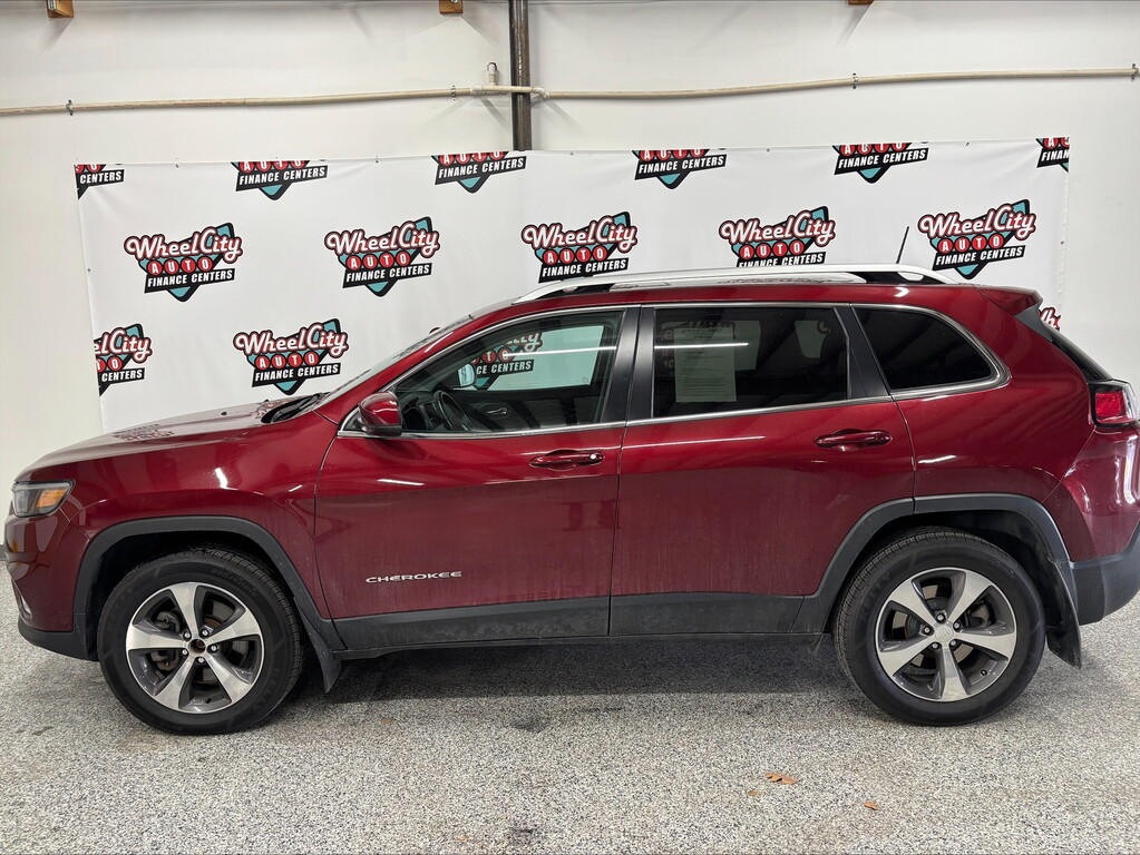 2019 Jeep Cherokee Limited's photo