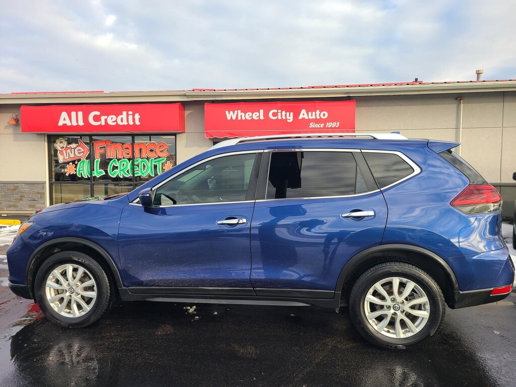 2020 Nissan Rogue SL's photo