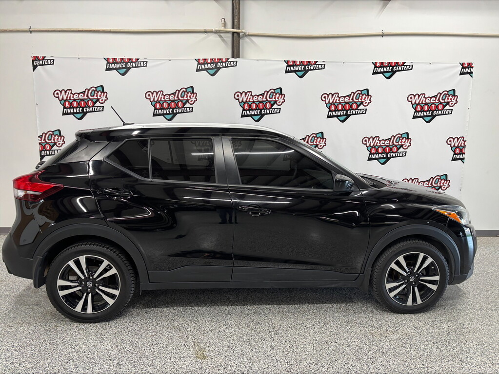 2019 Nissan KICKS SR; S; SV