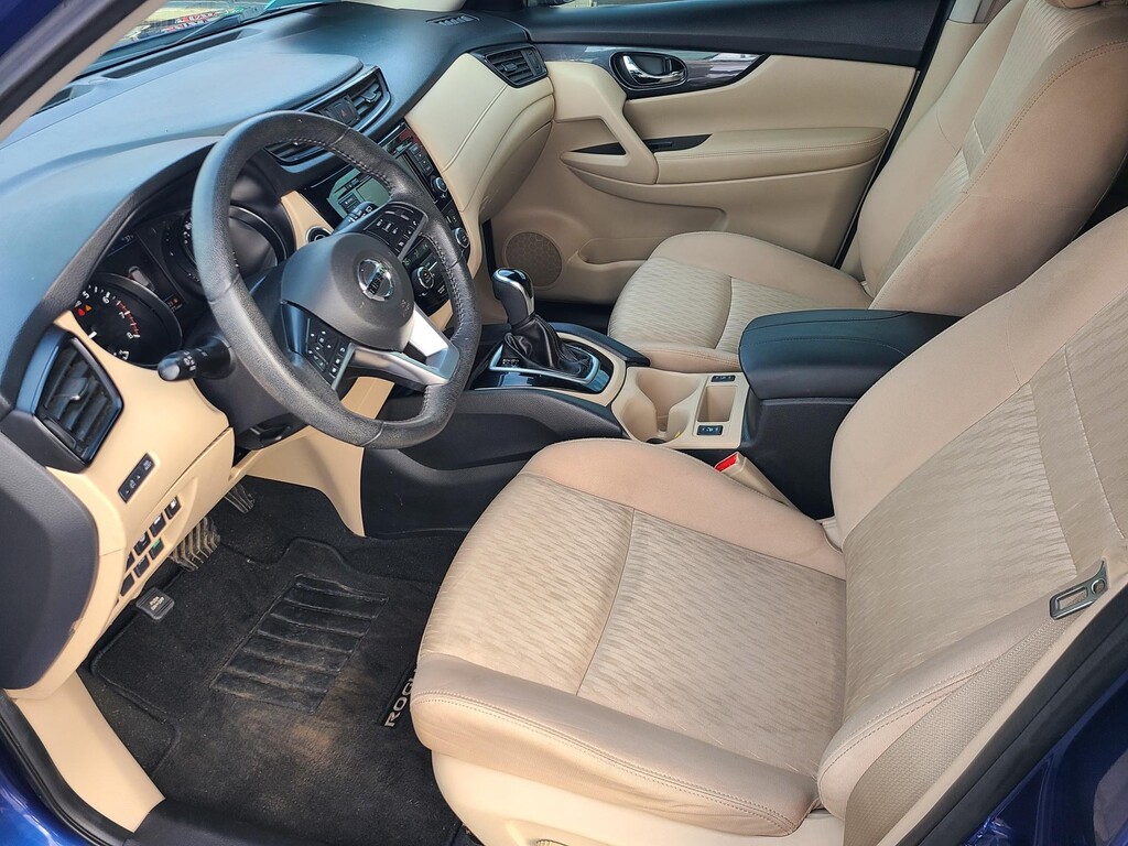 2020 Nissan ROGUE S; SL; SV