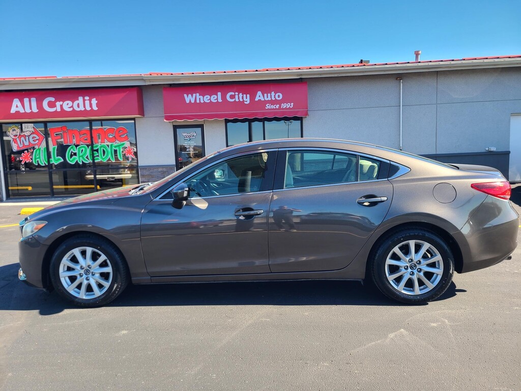 2016 Mazda MAZDA6 i Sport's photo