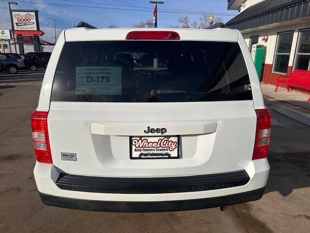 2015 Jeep PATRIOT SPORT