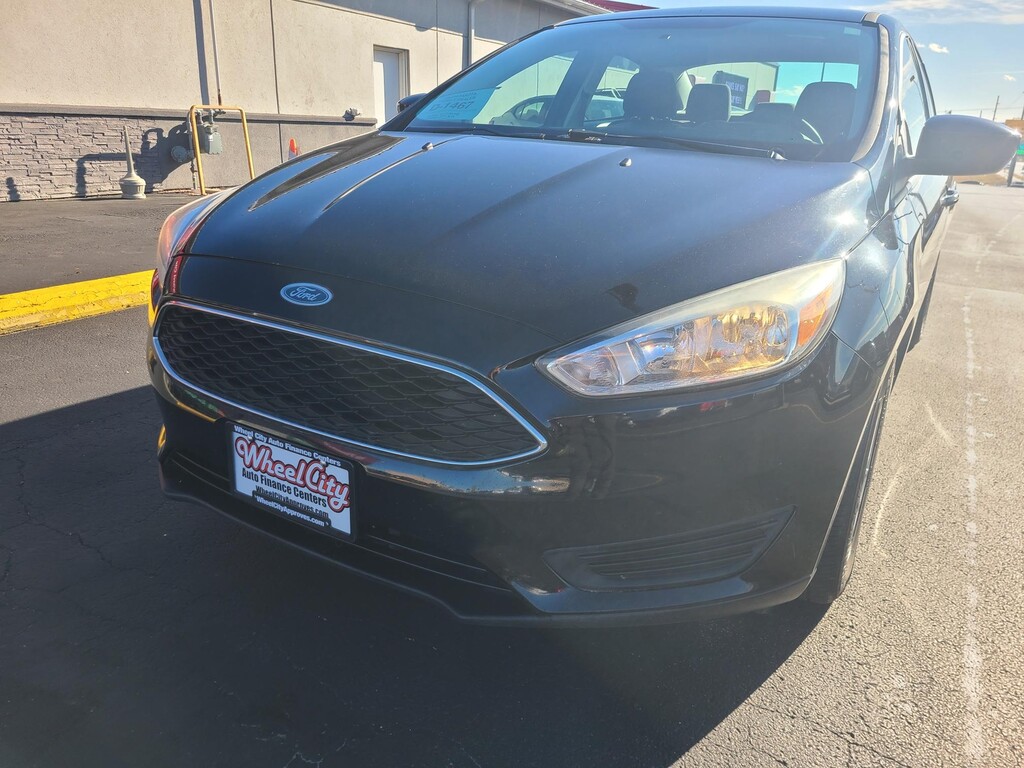 2018 Ford FOCUS SE
