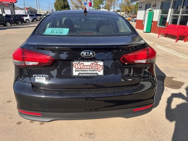 2018 KIA FORTE LX