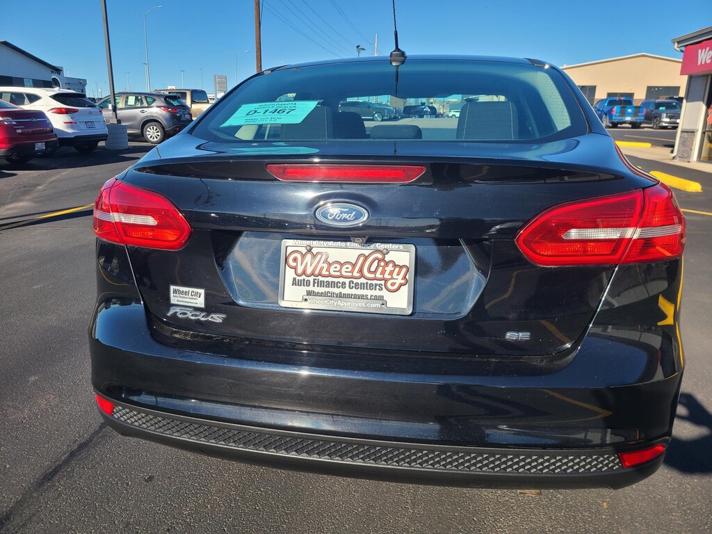 2018 Ford FOCUS SE