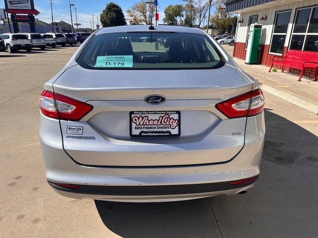 2014 Ford FUSION SE