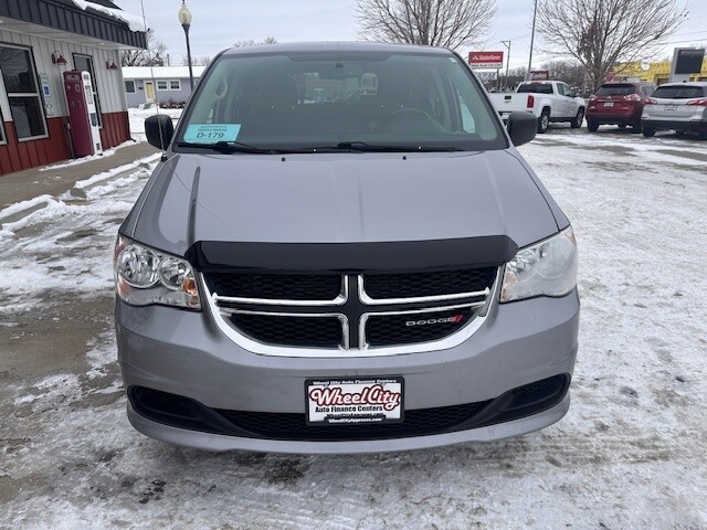 2017 Dodge GRAND CARAVAN SE