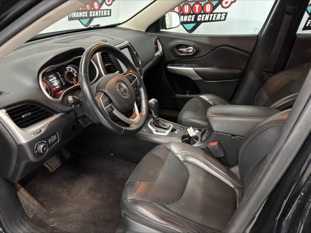 2018 Jeep CHEROKEE LATITUDE PL