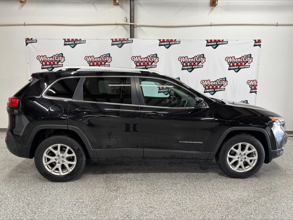 2018 Jeep CHEROKEE LATITUDE PL
