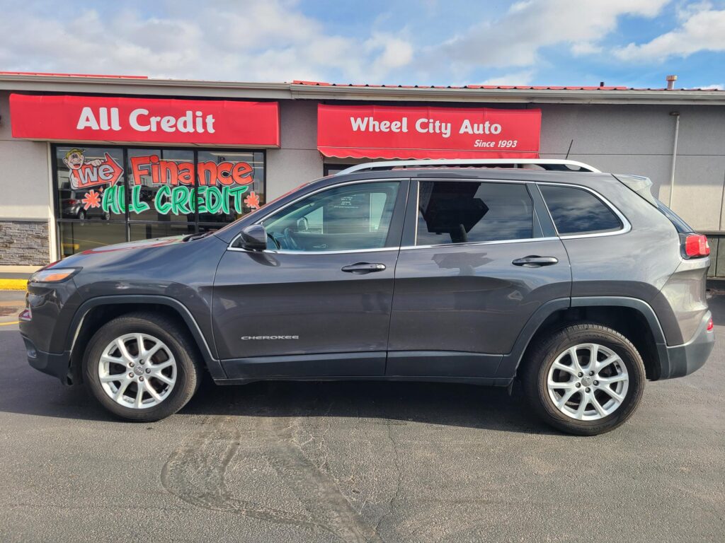 2016 Jeep CHEROKEE LATITUDE; N