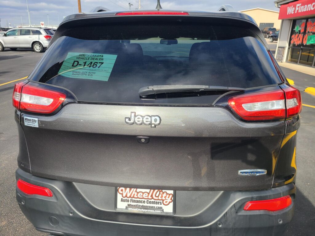 2016 Jeep CHEROKEE LATITUDE; N