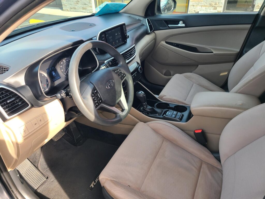 2020 Hyundai TUCSON SE