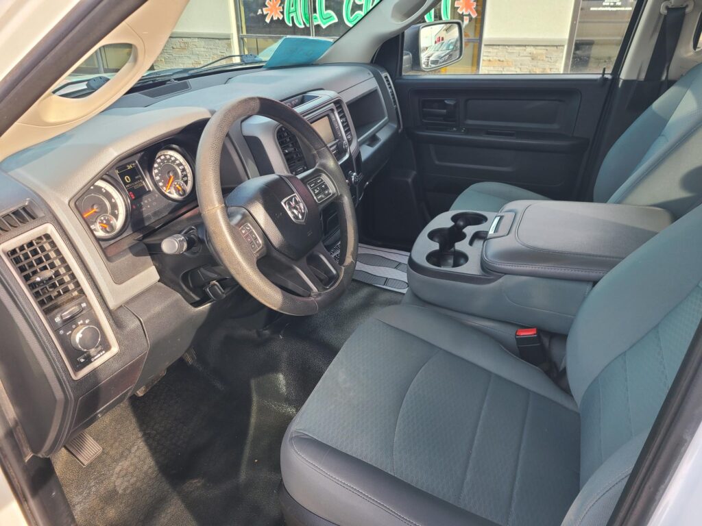 2016 RAM 1500 EXPRESS; TRADES