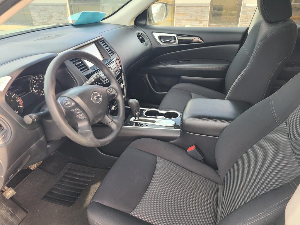 2019 Nissan PATHFINDER S; SL; PL