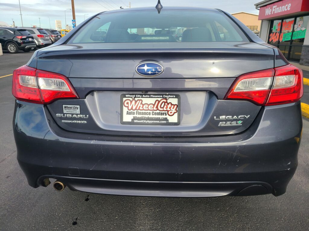2016 SUBARU LEGACY LIMITED