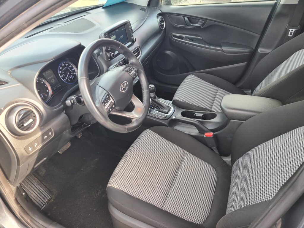 2021 Hyundai KONA SEL W/TECH