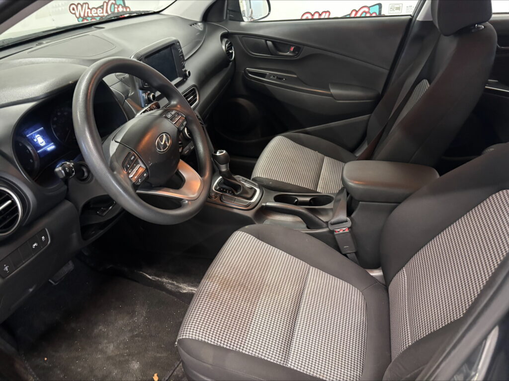 2020 Hyundai KONA SE