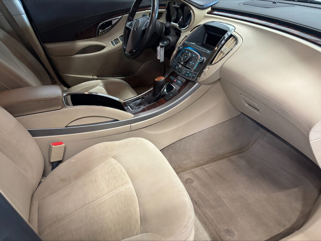 2012 Buick LACROSSE CONVENIENCE