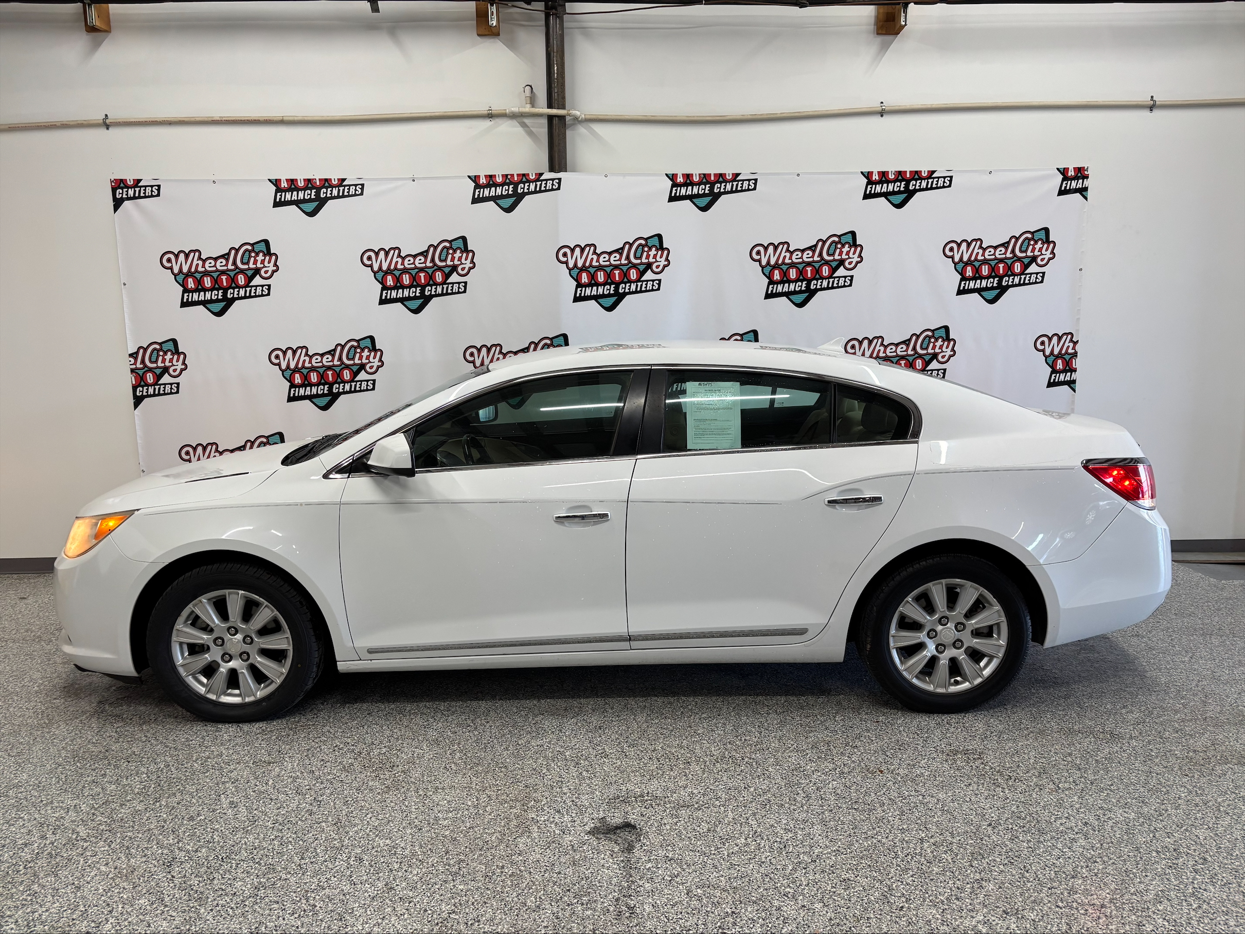 2012 Buick LaCrosse Convenience's photo