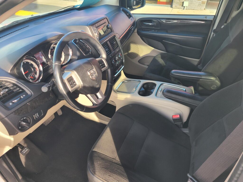 2016 Dodge GRAND CARAVAN SXT