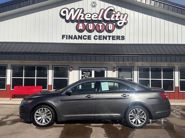 2018 Ford TAURUS LIMITED