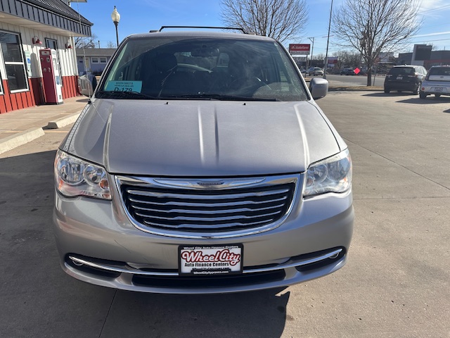 2016 CHRYSLER TOWN & COUNTRY TOURI