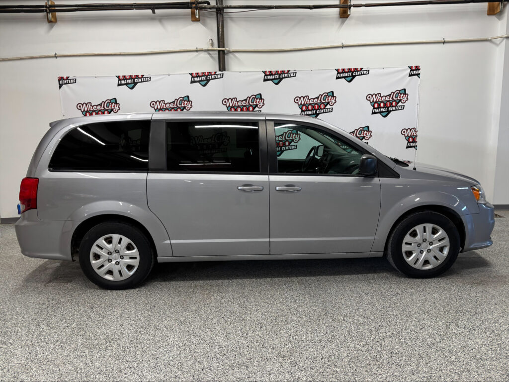 2018 Dodge GRAND CARAVAN SE