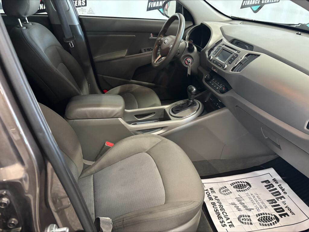 2015 KIA SPORTAGE EX; LX