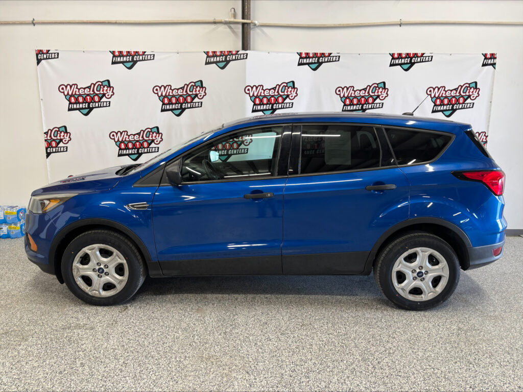 2019 Ford ESCAPE S