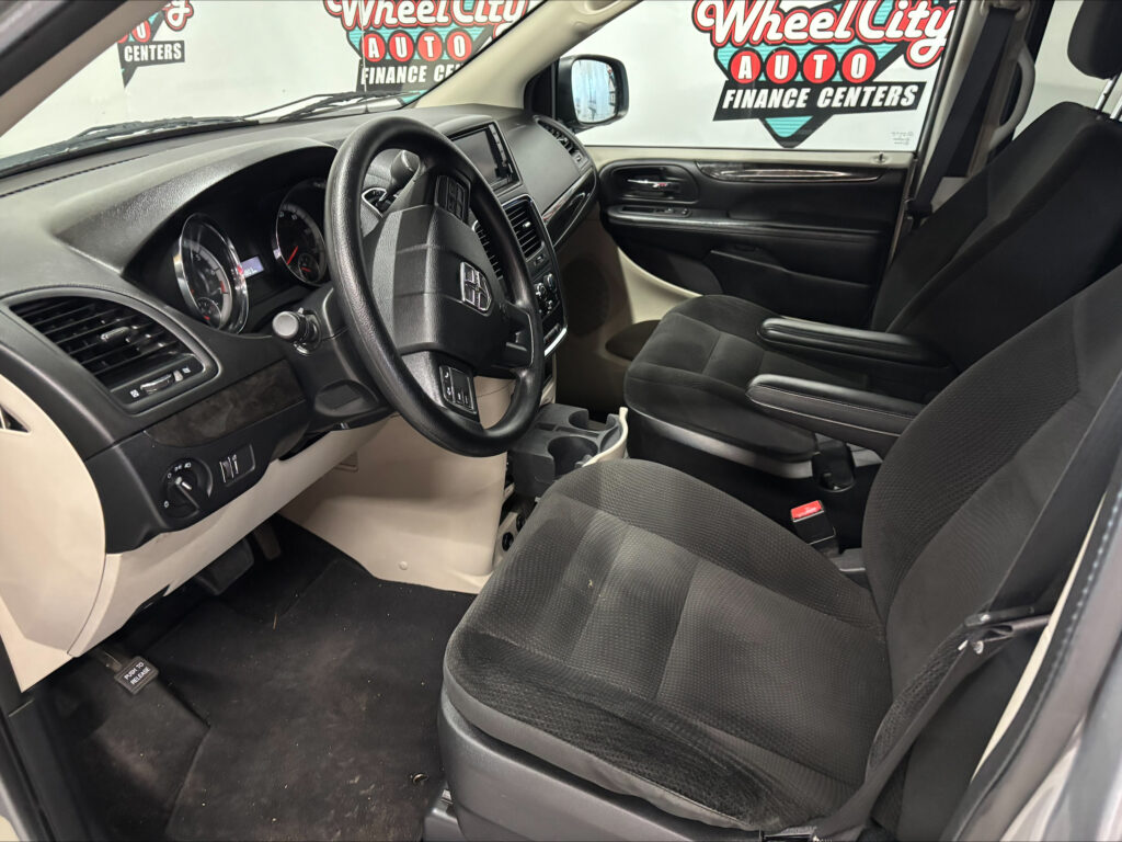 2018 Dodge GRAND CARAVAN SE
