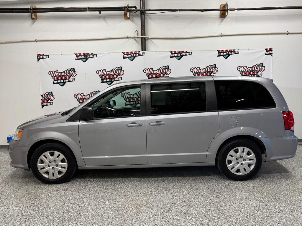 2018 Dodge GRAND CARAVAN SE