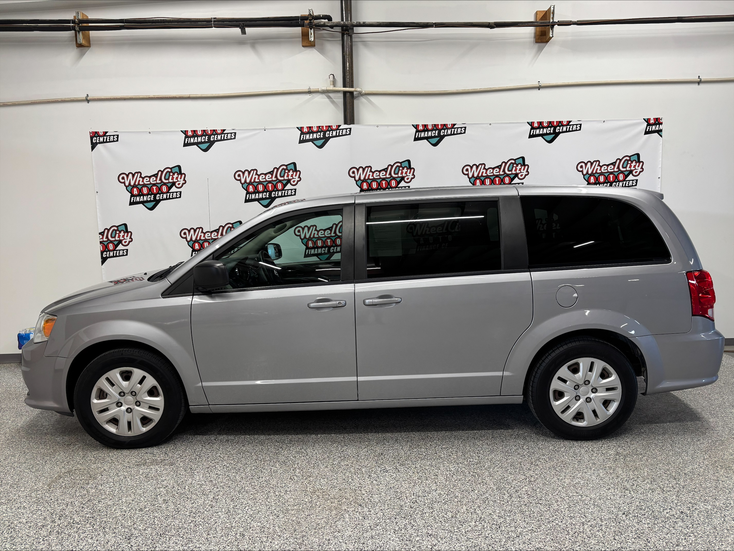 2018 Dodge Grand Caravan SE's photo