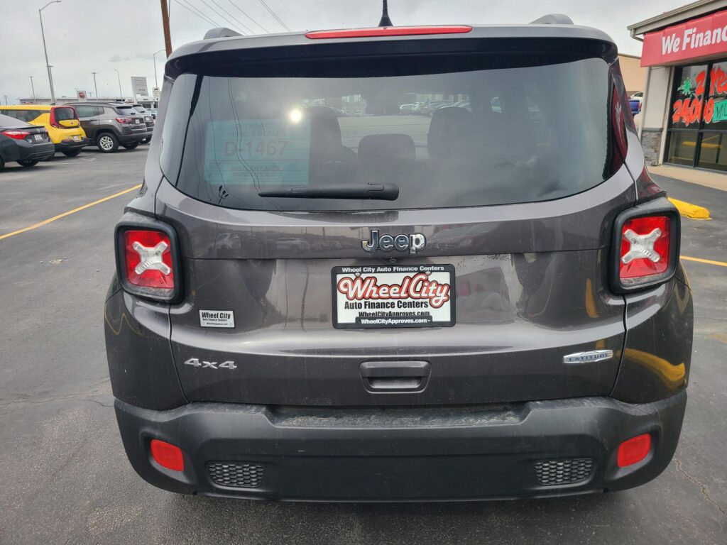 2018 Jeep RENEGADE LATITUDE
