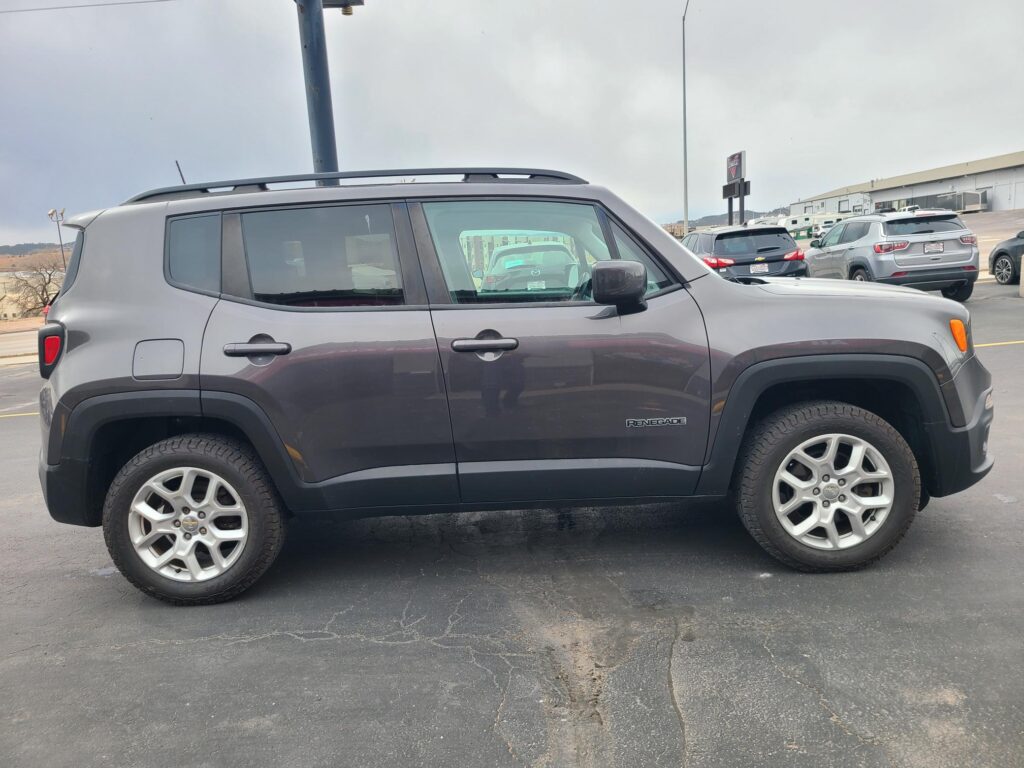2018 Jeep RENEGADE LATITUDE