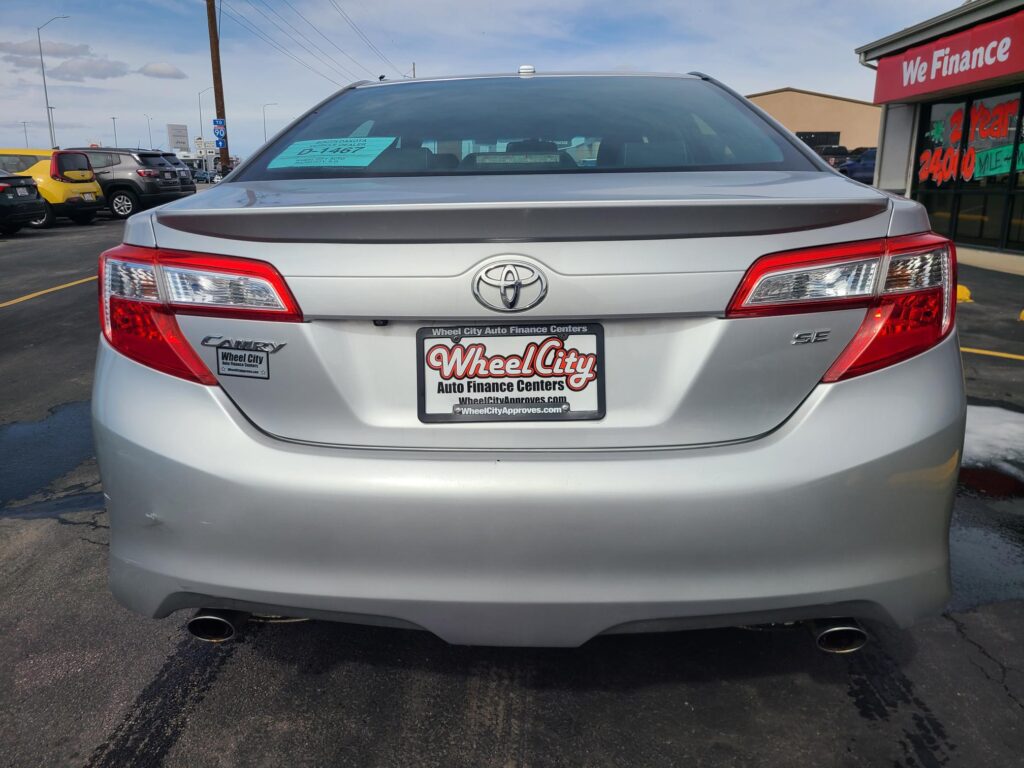 2012 Toyota CAMRY SE; LE; XLE