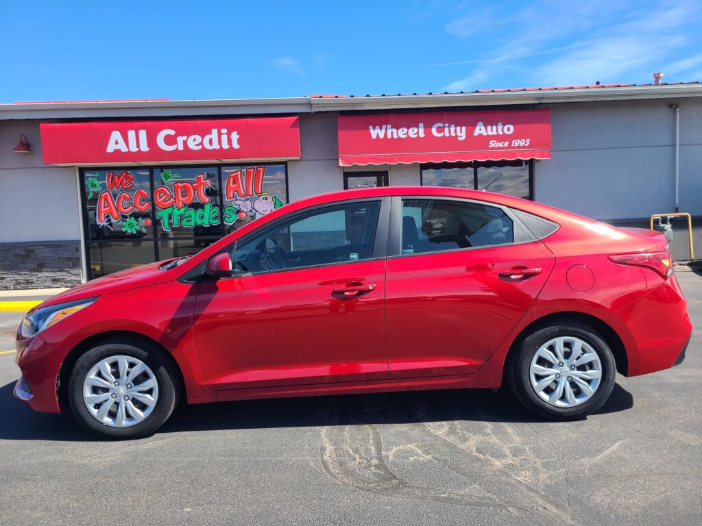 2021 Hyundai ACCENT SE; SEL