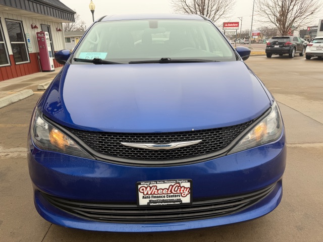 2018 CHRYSLER PACIFICA L