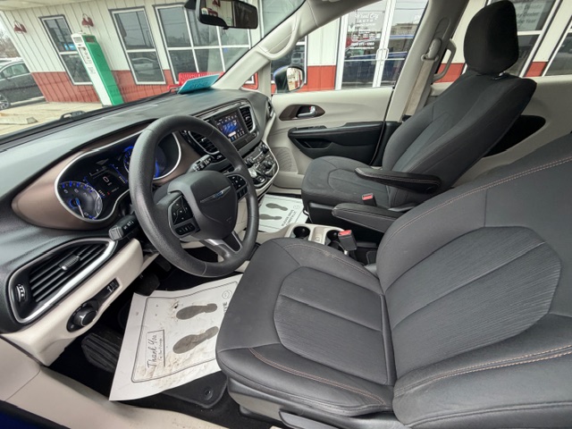 2018 CHRYSLER PACIFICA L