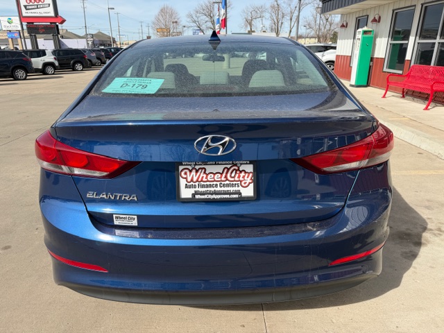 2018 Hyundai ELANTRA LIMITED; SE