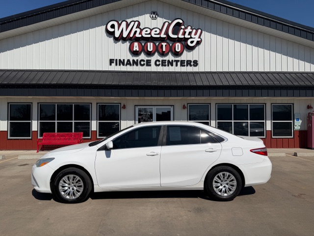 2016 Toyota CAMRY SE; LE; XLE; X