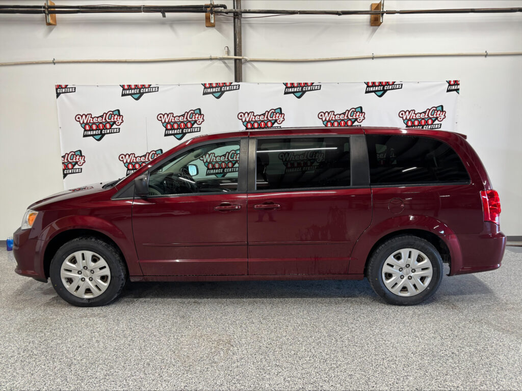 2017 Dodge GRAND CARAVAN SE