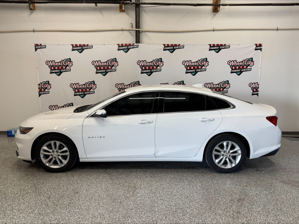 2016 Chevrolet MALIBU LT (1LT)