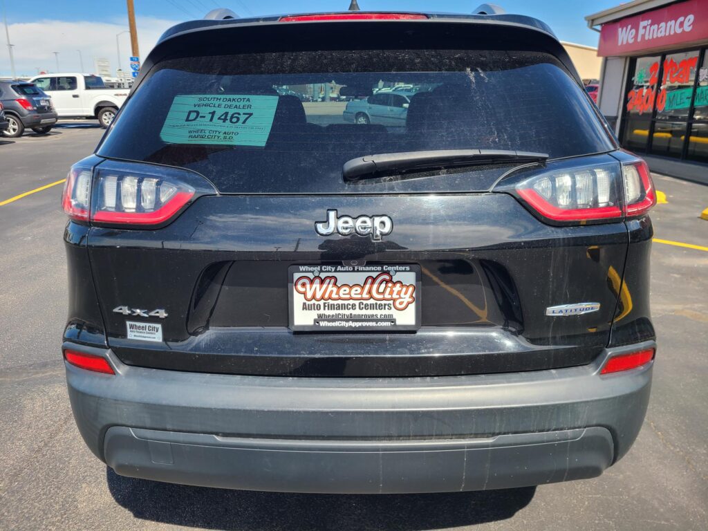 2019 Jeep CHEROKEE LATITUDE PL