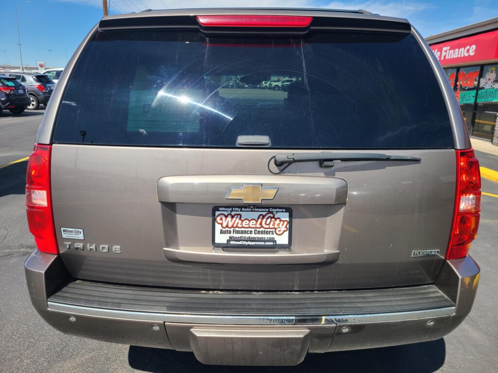 2011 Chevrolet TAHOE LTZ